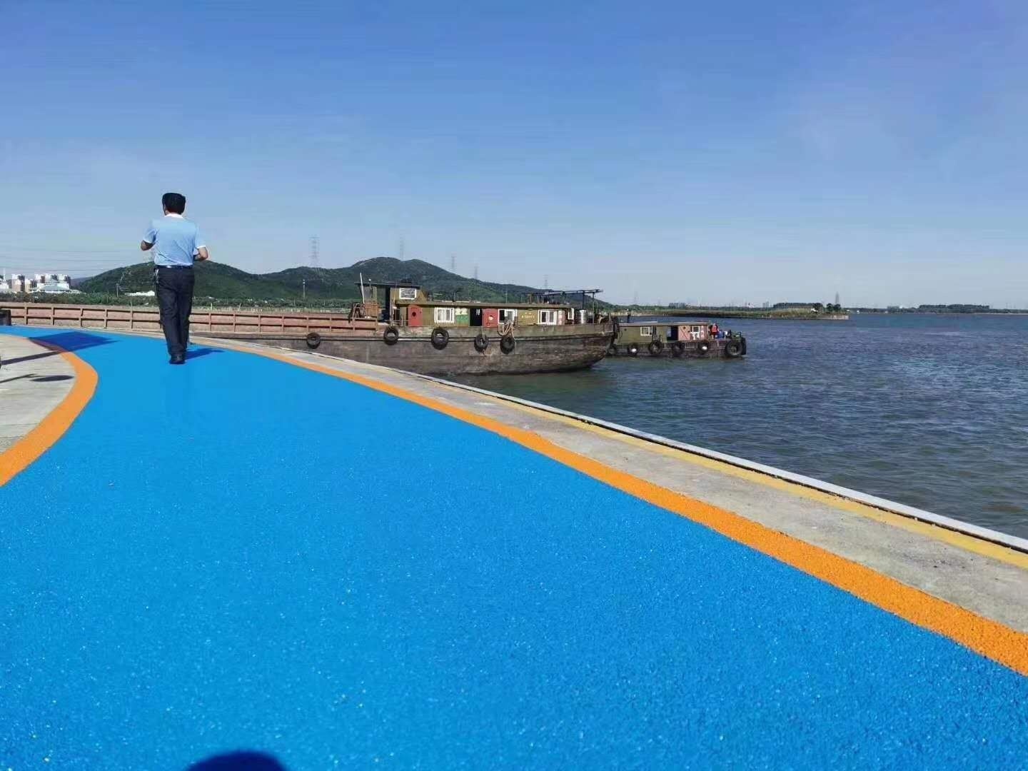 高溫天氣透水混凝土施工，我們不得不注意的事項(xiàng)有哪些呢？